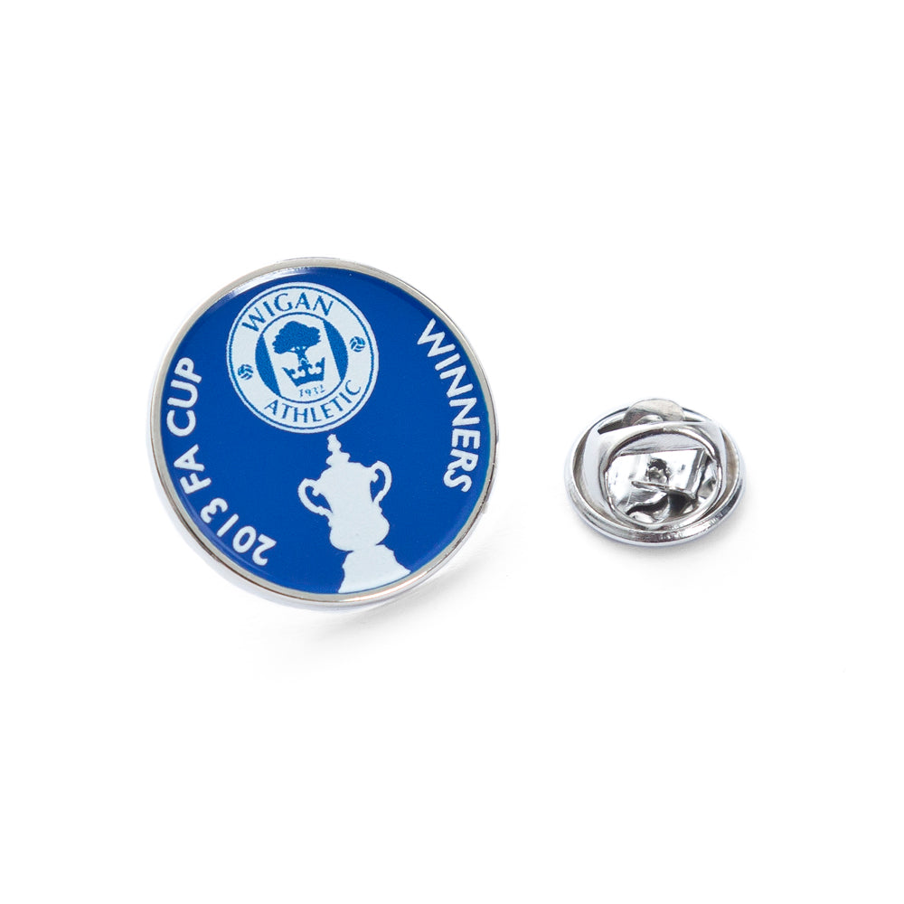 FA Cup Pin Badge