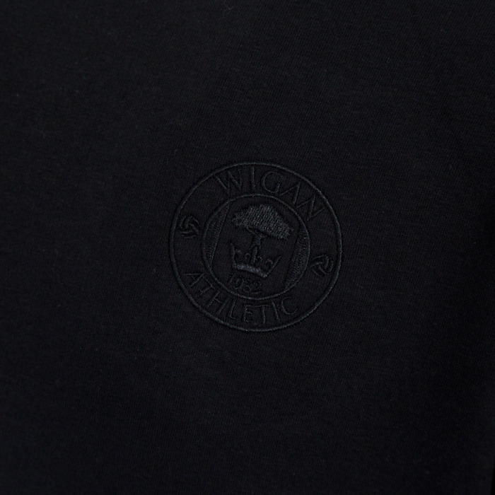 LATICS BLACKOUT SWEAT