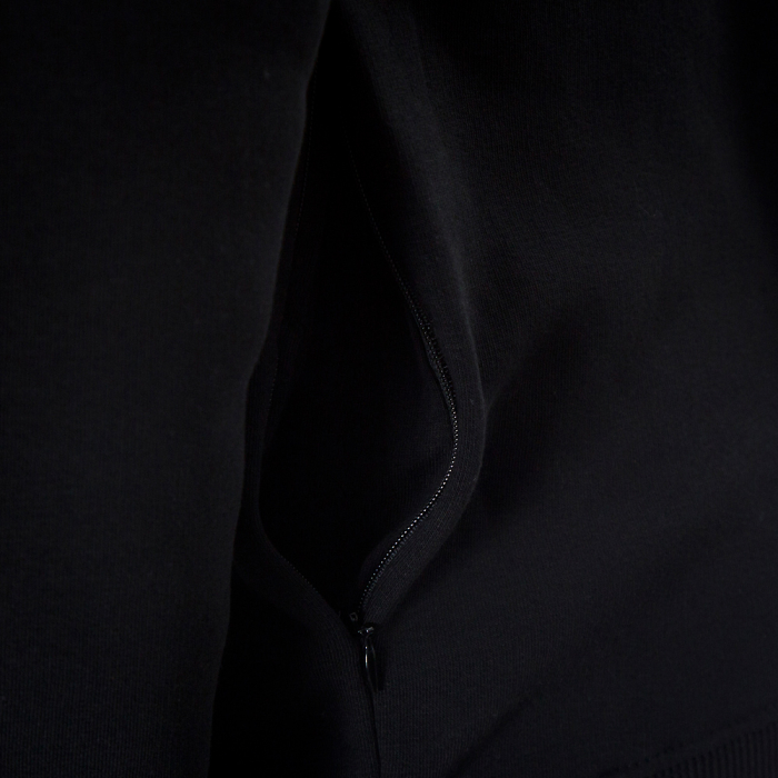 LATICS BLACKOUT SWEAT