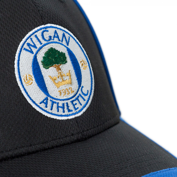 LATICS ADULT WICKING CAP